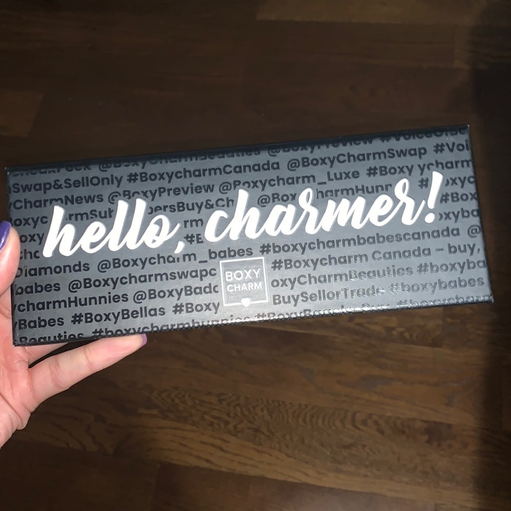 Boxy charm pallet